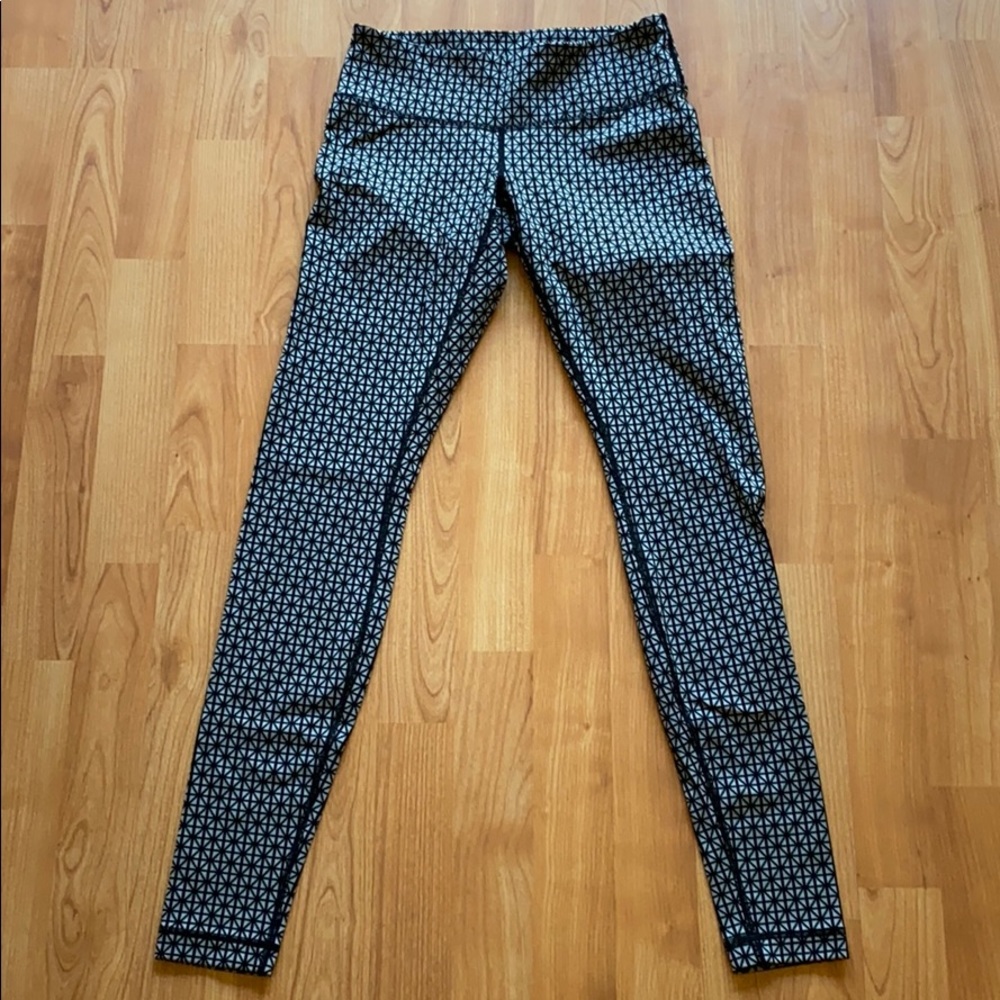 Lululemon patterned legging